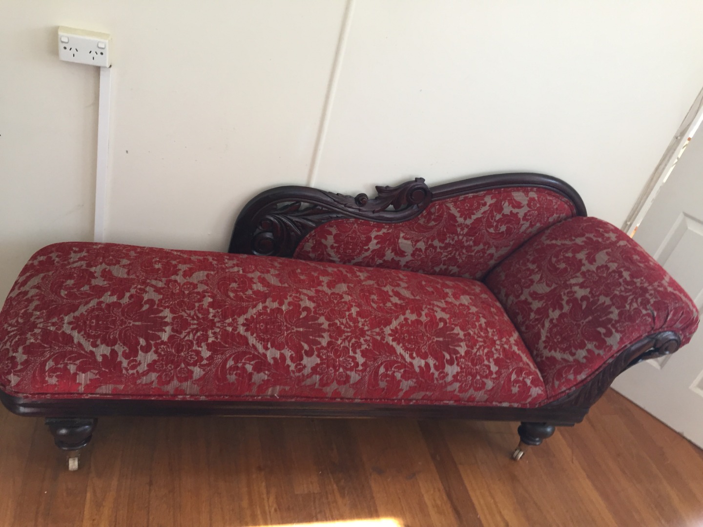Antique Chaise Lounge Walker's Furniture Restoration